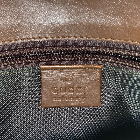 AUTHENTIC GUCCI BAG - Picture 3 of 4
